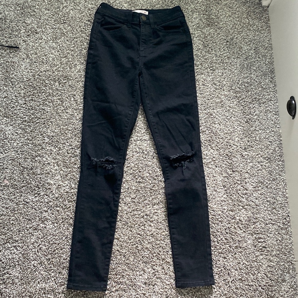 Black ripped kohls skinny jeans